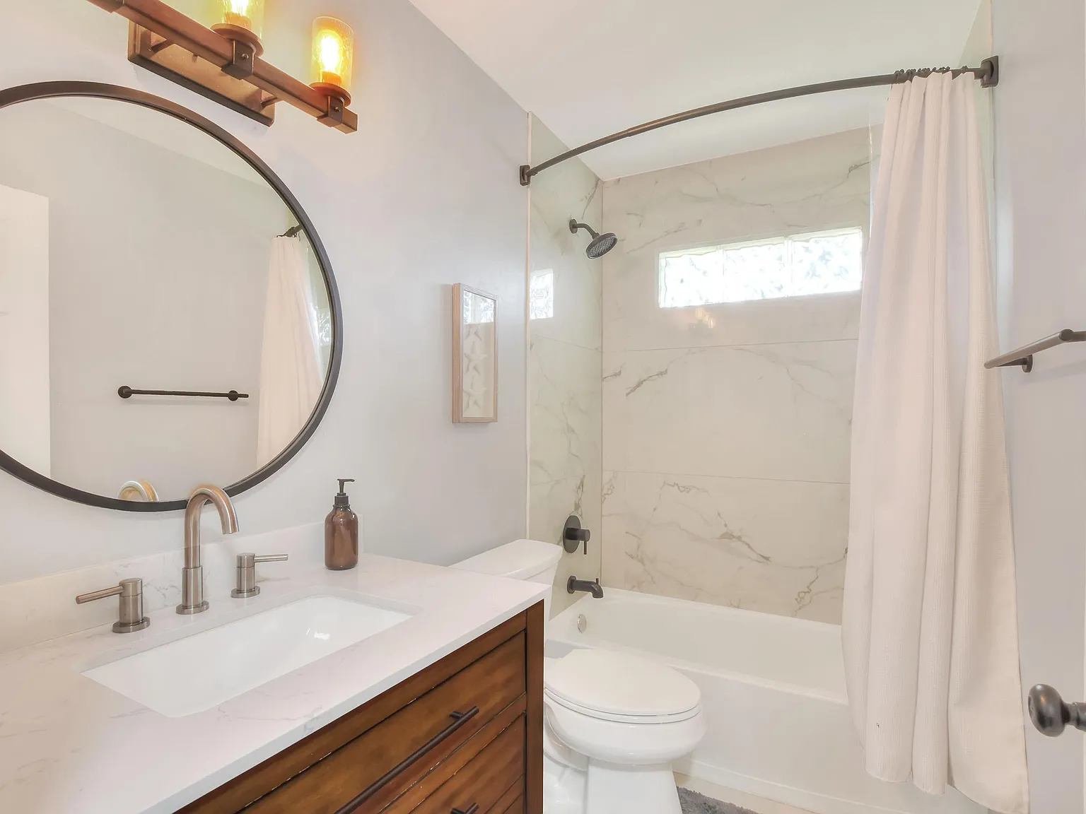 4 bed, 2.0 bath, 1258 sqft, $1,070 — Photo 4