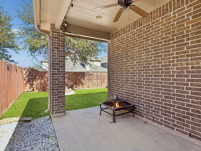 11812 Bertram Rd — Photo 24