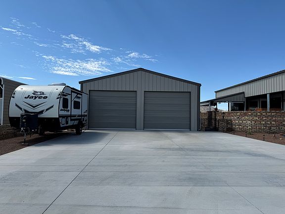 2nd image of 67868 Alpine Dr
