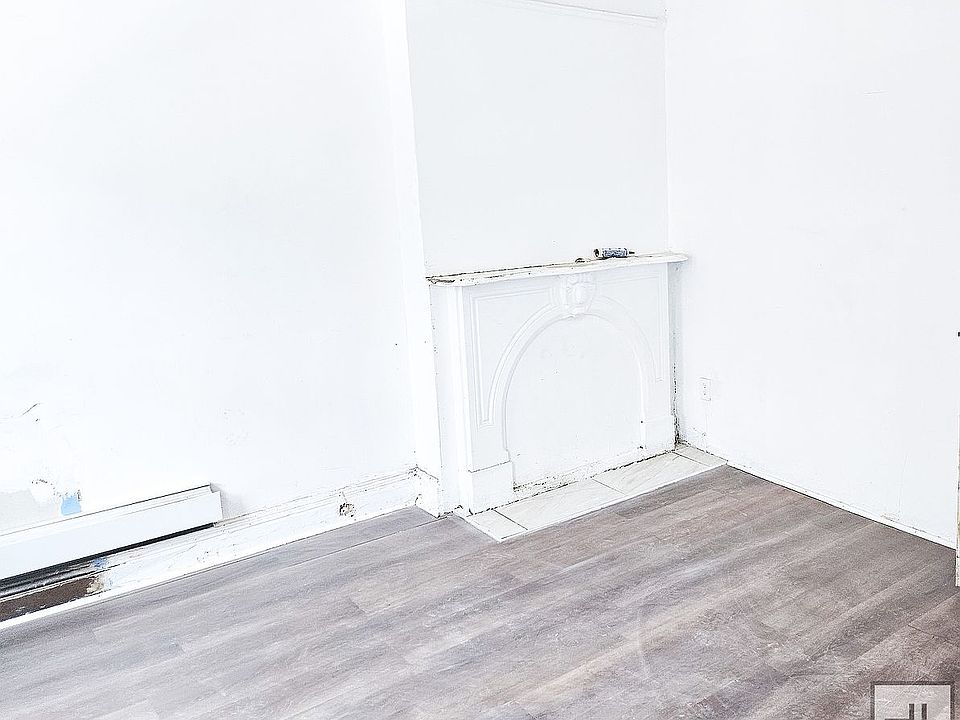 2nd image of 368 Willis Ave Floor 3