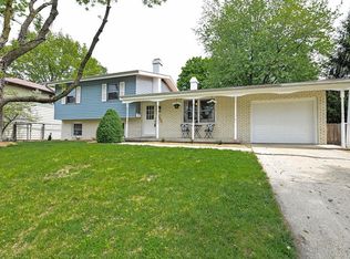 4560 N Butler Dr, Decatur, IL 62526