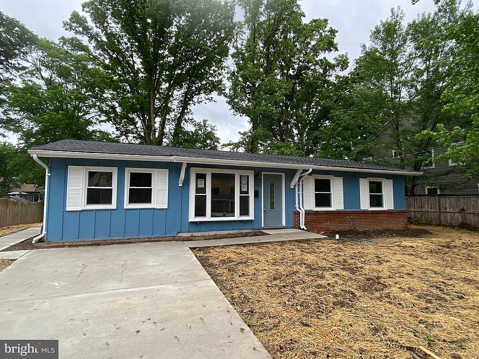 1st image of 4206 Fairglen Dr