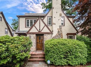 19 Hamilton Rd, Scarsdale, NY 10583