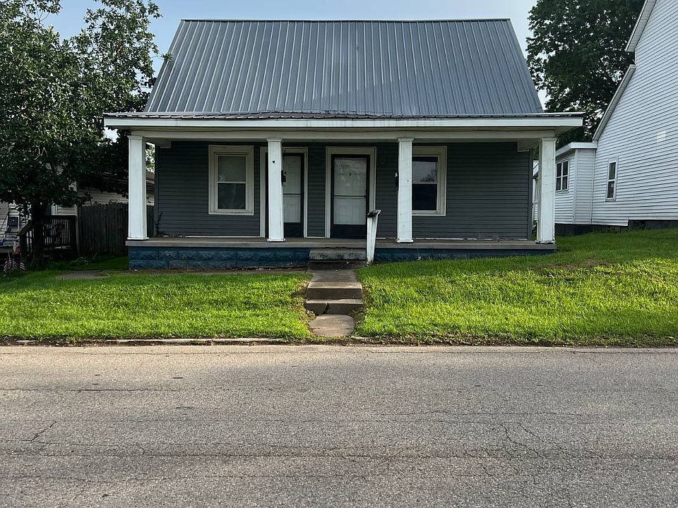 1st image of 502 E Broadway St