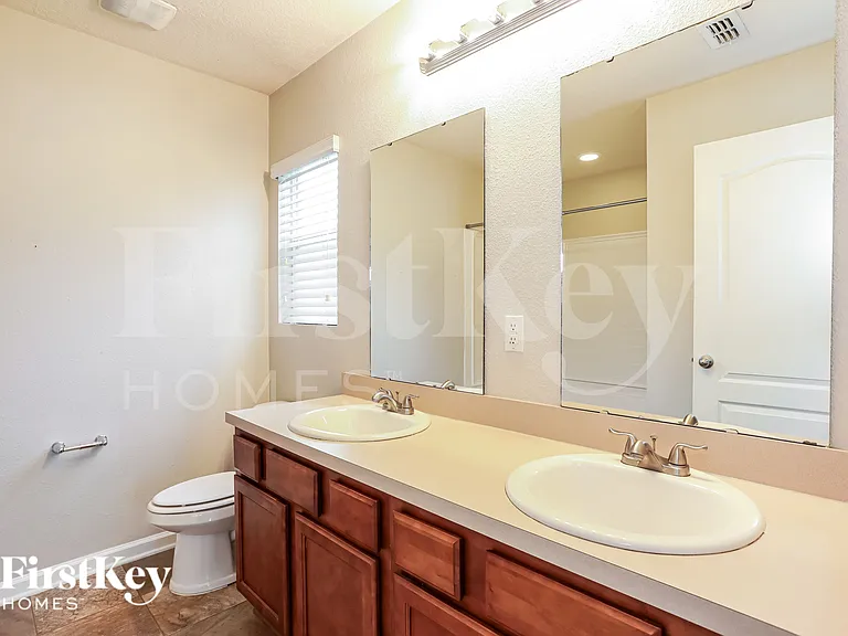 6817 Langford St — Photo 13