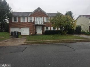 8881 Sweetbriar St, Manassas, VA 20110
