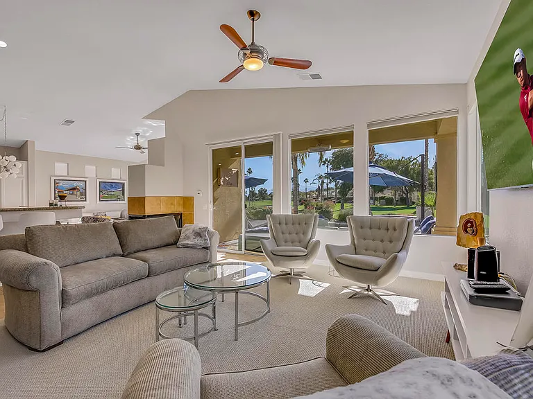 67361 N Laguna Dr — Photo 8