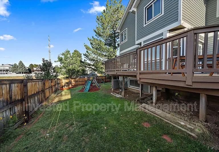 7291 Palisade Dr — Photo 37