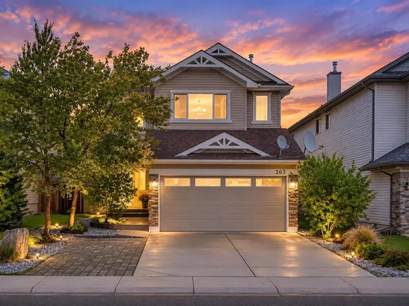 263 SW Royal Birch Way NW, Calgary, AB T3G 5Y2