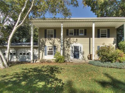 8 Surrey Lane, Poughkeepsie, NY, 12603