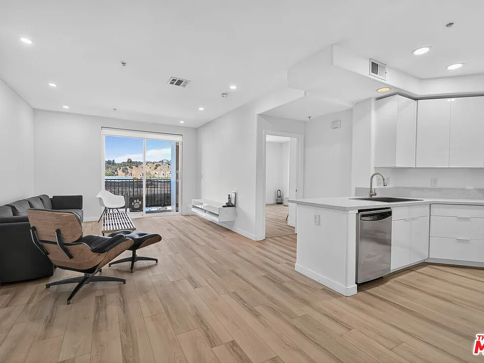 360 Avenue 26 #236