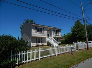 39 Chesterfield Ave, Warwick, RI 02889