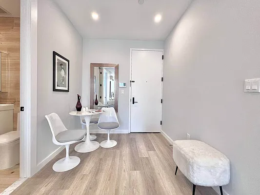 Rented by Elmord Management LLC | media 41