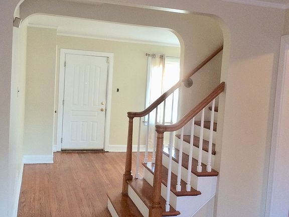 4th image of 1857 N McVicker Ave