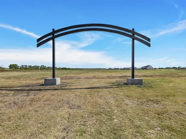 W Lone Oak Rd, Valley View, TX 76272