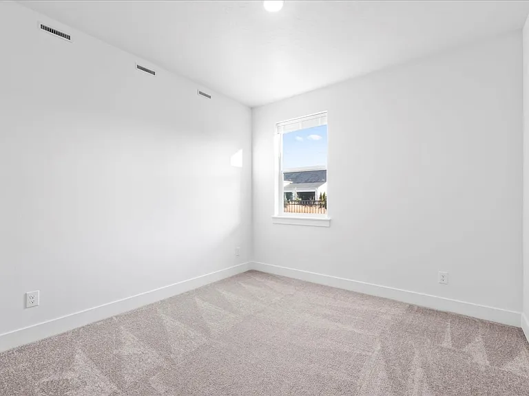 Downstairs bedroom / office