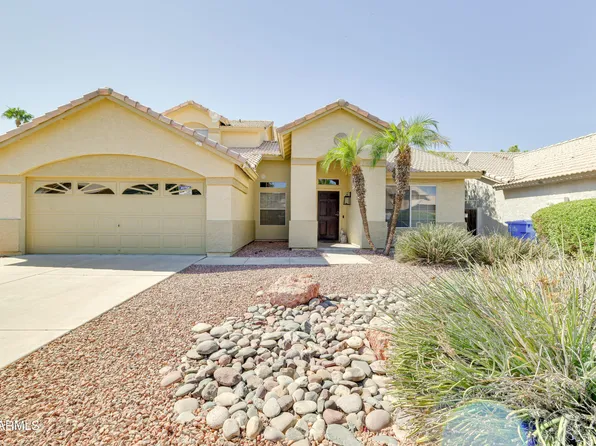 832 N BLUE MARLIN Drive, Gilbert, AZ 85234