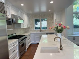 1049 Tunnel Rd, Santa Barbara, CA 93105