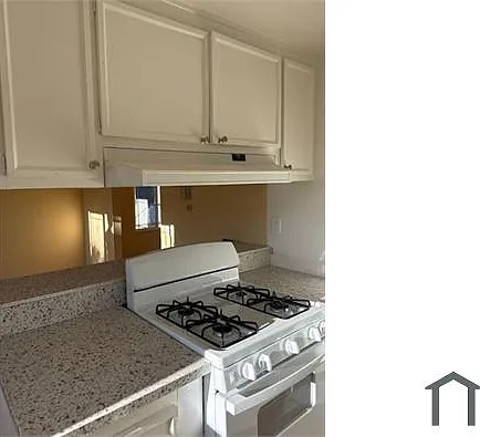 566 Chambers St #D — Photo 9