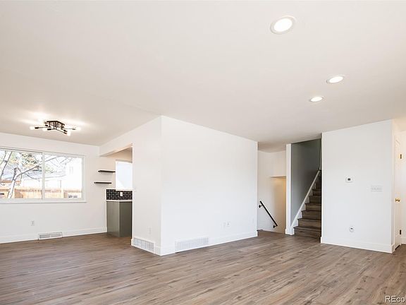 5th image of 7237 S Pierce Court