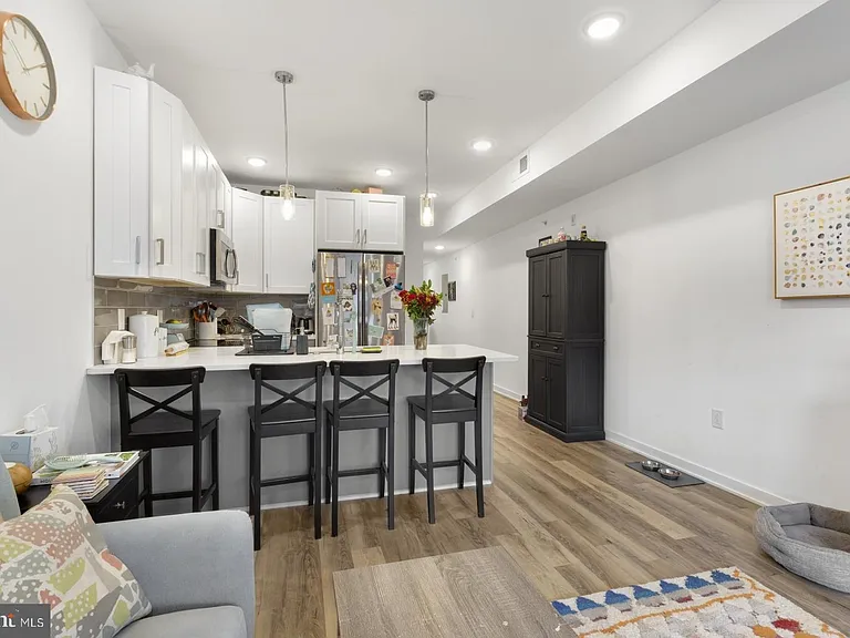1926 N 2nd St #3 — Photo 7