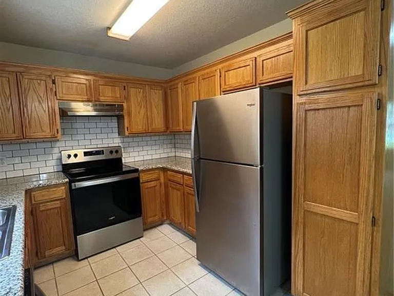 2229 E Cinnamon Way — Photo 15