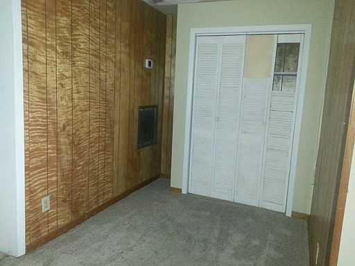 2nd image of 243 S Calderwood St