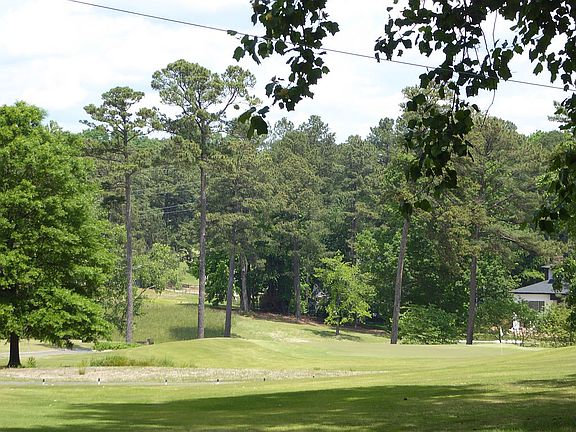 2nd image of 1613 Hunting Ridge Rd