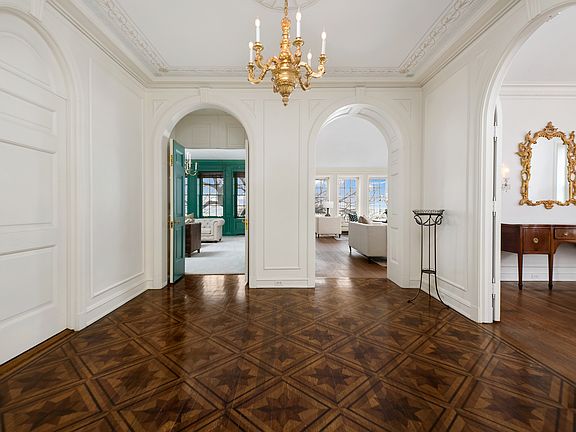 2nd image of 1500 N Lake Shore Dr #4-A
