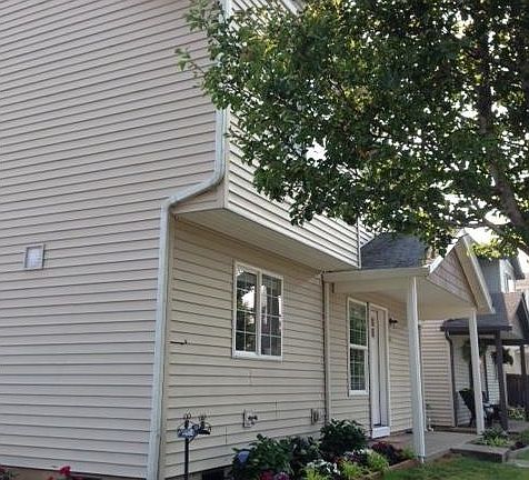 4th image of 1101 W 31st St