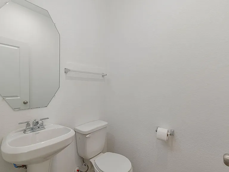 5727 Finely Run St — Photo 10