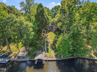 401 Sagamore Dr, Louisburg, NC 27549