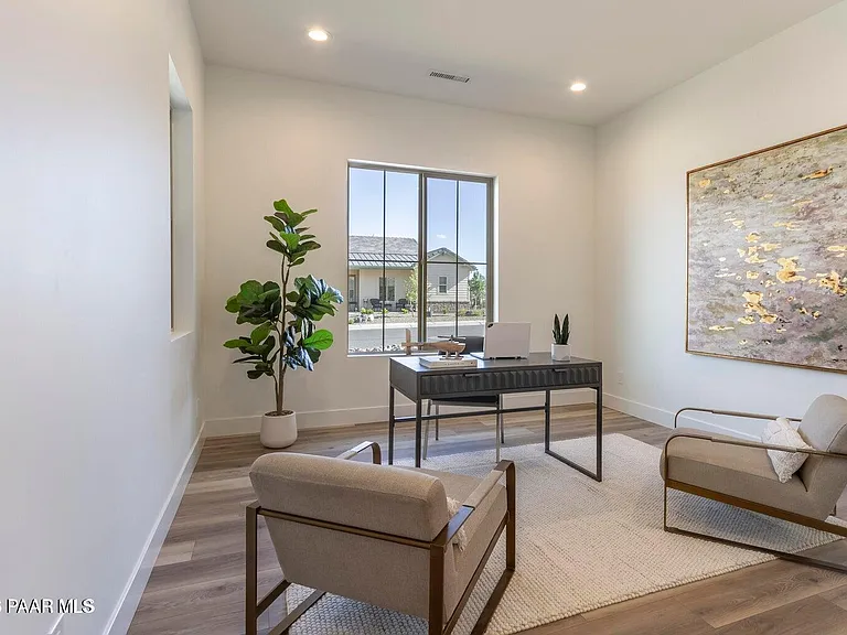1175 Irwin Way — Photo 10
