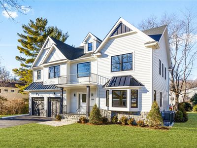 364 Daisy Farms Drive, Scarsdale, NY, 10583