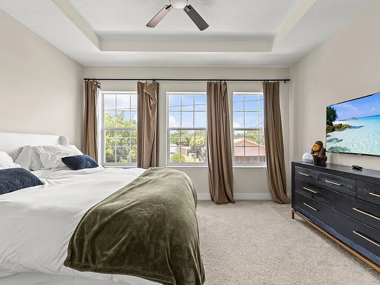2110 W Palmetto St — Photo 38