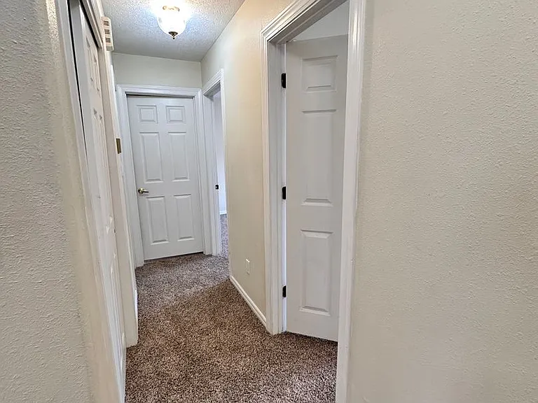 6535 Tierra Prieta Ave NW — Photo 10