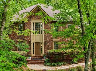145 Wing Mill Rd, Sandy Springs, GA 30350