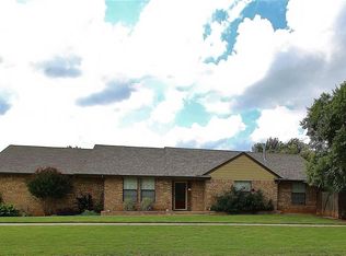 801 Oak Ave, Yukon, OK 73099