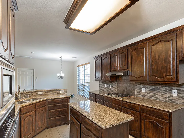 1200 Talley Ln — Photo 41
