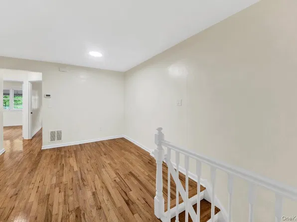 3722 Bronxwood Ave Floor 2, Bronx, NY 10469