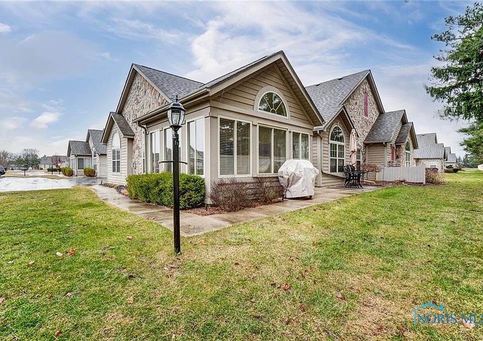 1st image of 9887 Connor Lake Cir