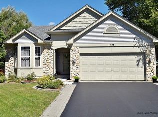 573 Chesterfield Ln, North Aurora, IL 60542