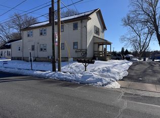 114 E Hoover St, Mountville, PA 17554