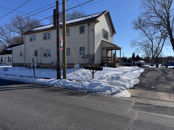 114 E Hoover St APT 3