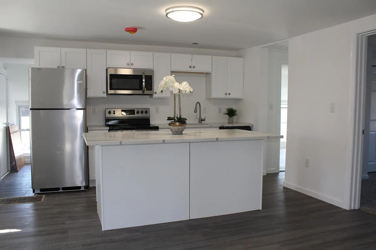 2 bed, 800 sqft, $1,450 — Photo 4