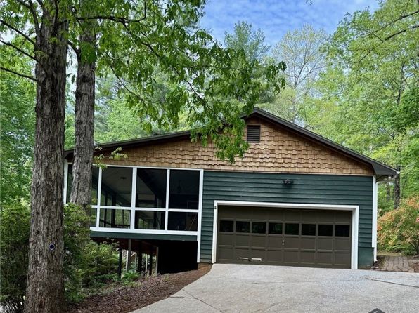 3517 Duncan Bridge Rd, Cleveland, GA 30528