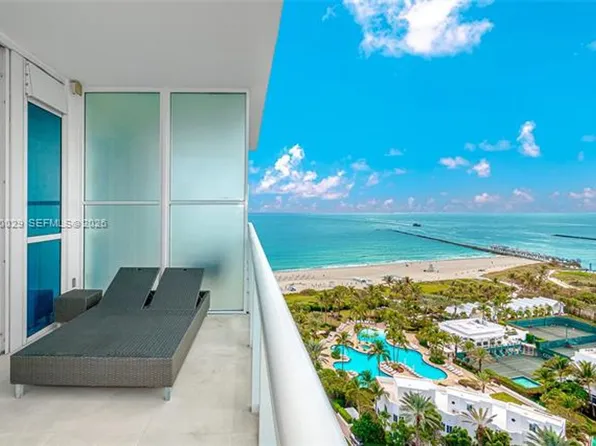 50 S Pointe Dr, Miami Beach, FL