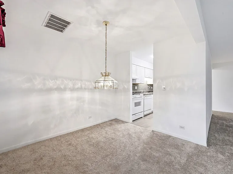6818 Roberts Dr #3 — Photo 6