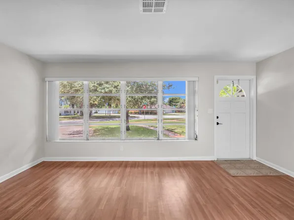 145 Greenbrier Drive, Palm Springs, FL 33461