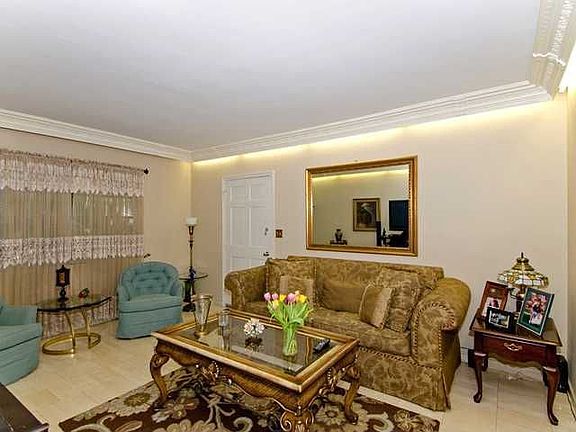 3rd image of 3708 Ponce De Leon Blvd
